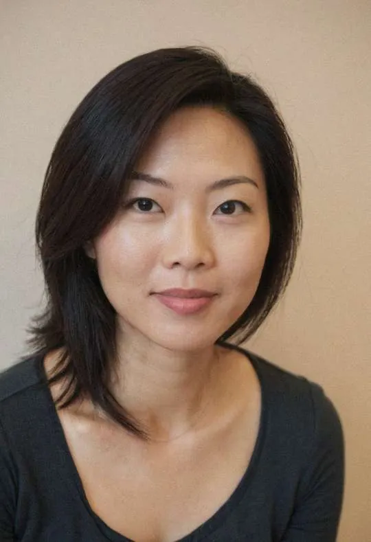 Mariola, 44