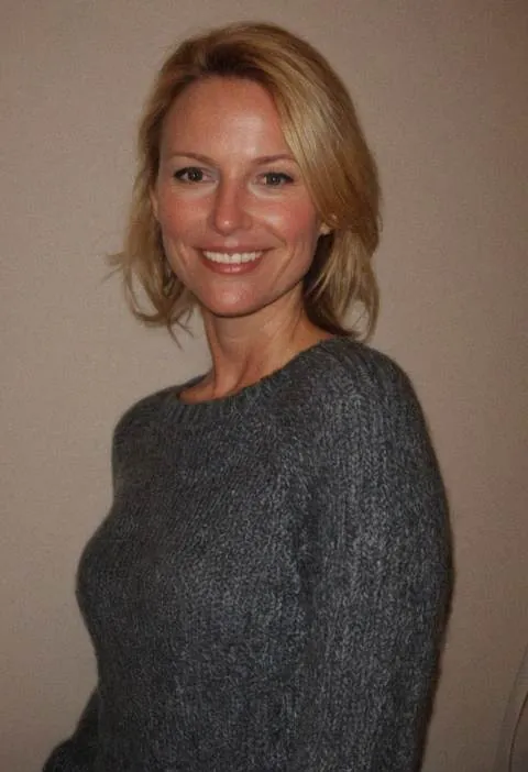 Ewa, 47