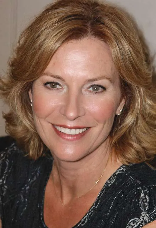 Gabriela, 56