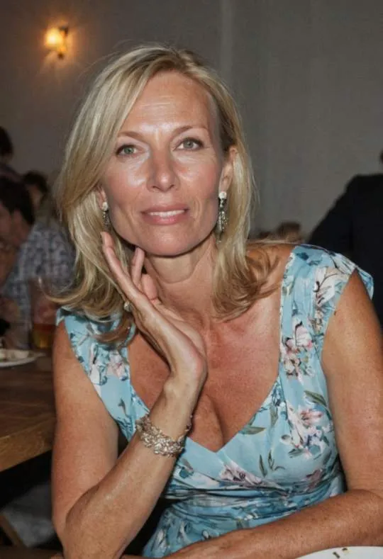 Wanda, 42
